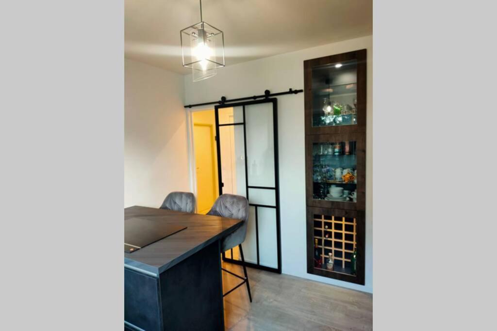 Logement Entier+ Jardin Prive Et Parking 2Places Rouen Exterior photo